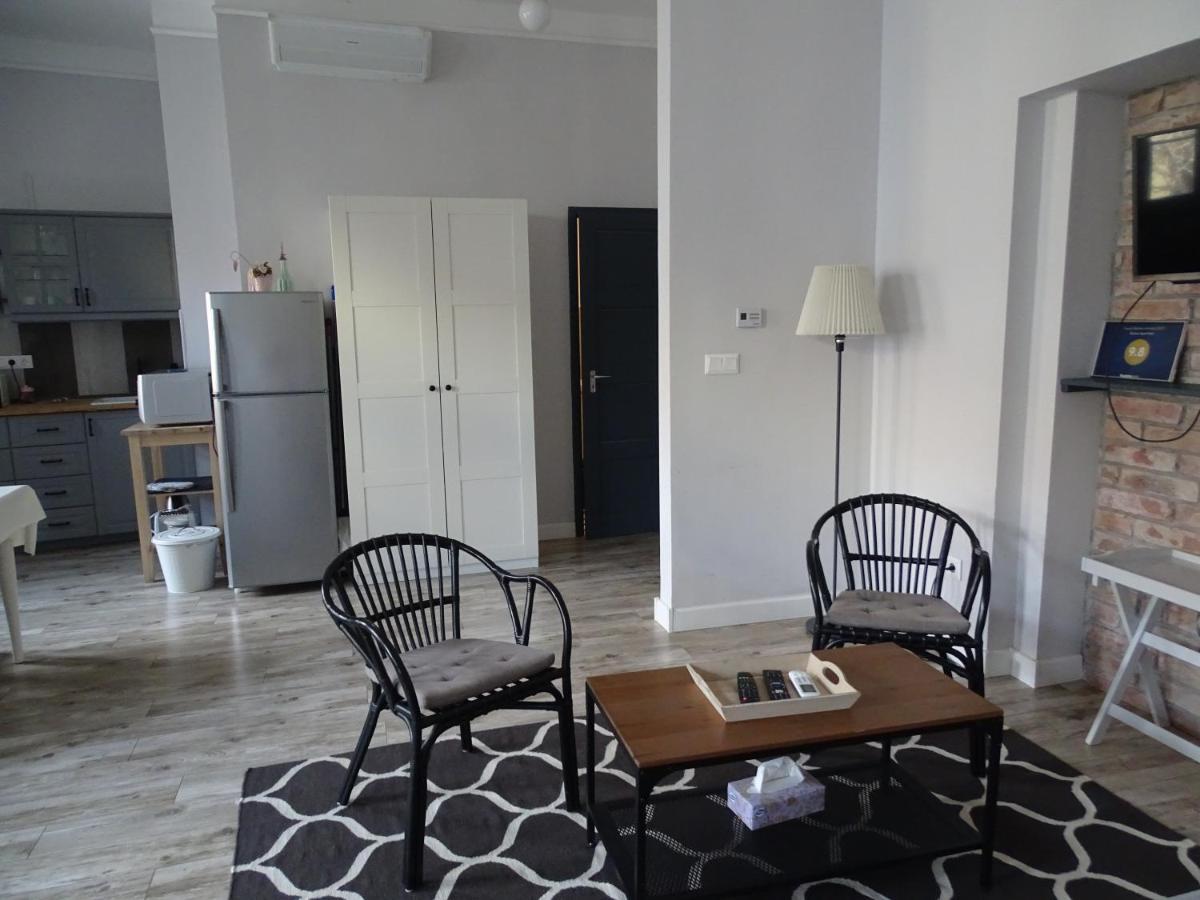 Ovaros Apartman 维斯普雷姆 外观 照片