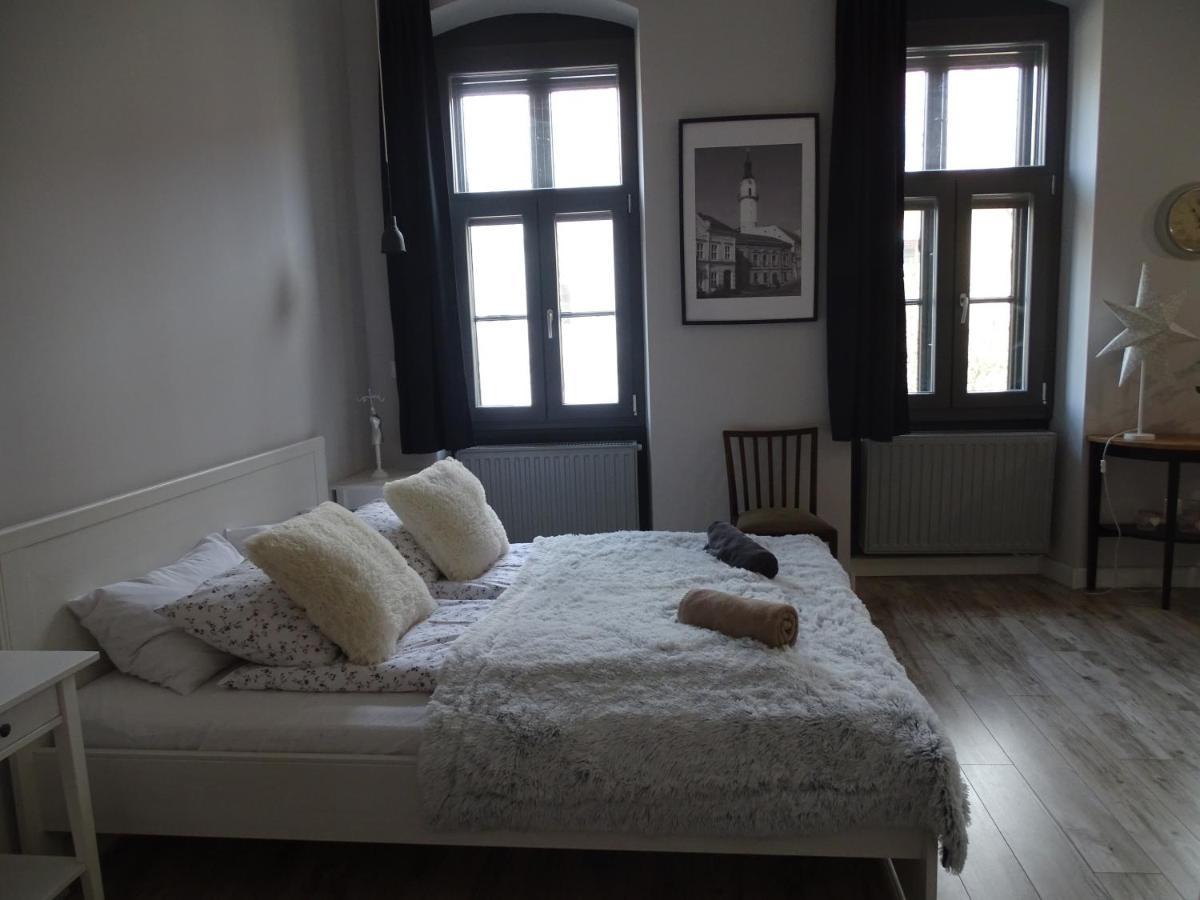 Ovaros Apartman 维斯普雷姆 外观 照片