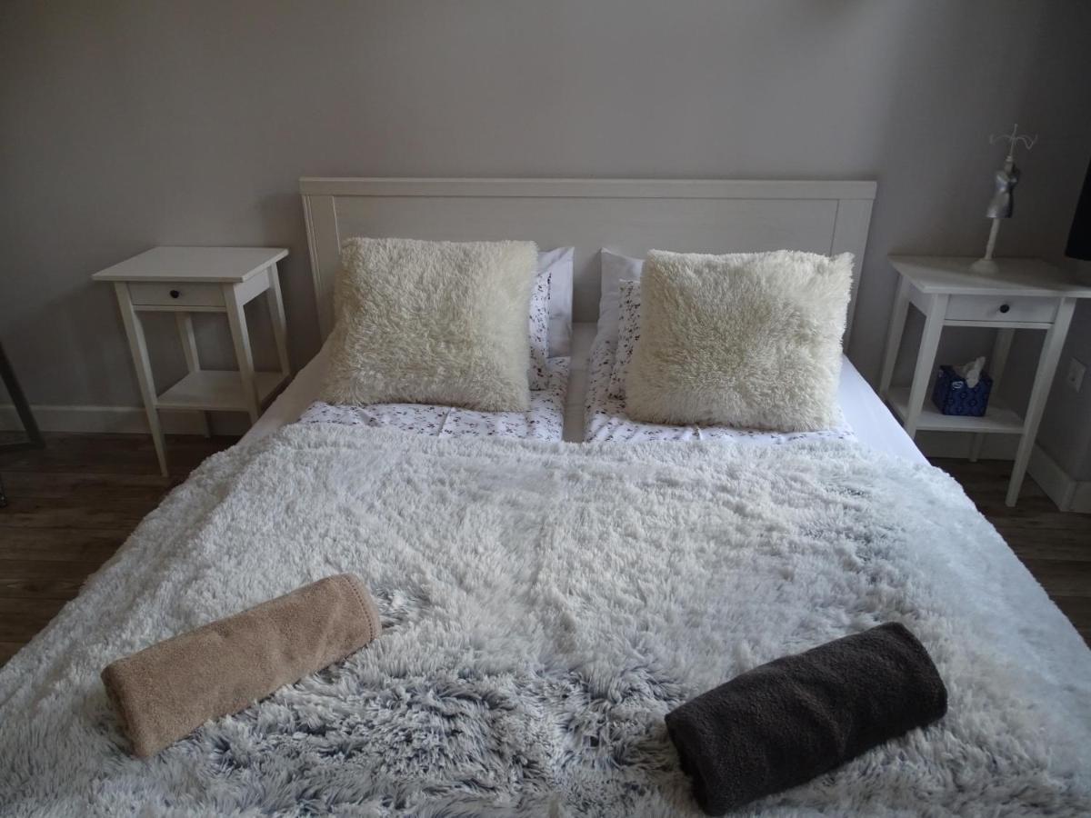 Ovaros Apartman 维斯普雷姆 外观 照片