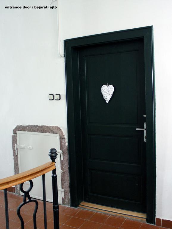 Ovaros Apartman 维斯普雷姆 外观 照片