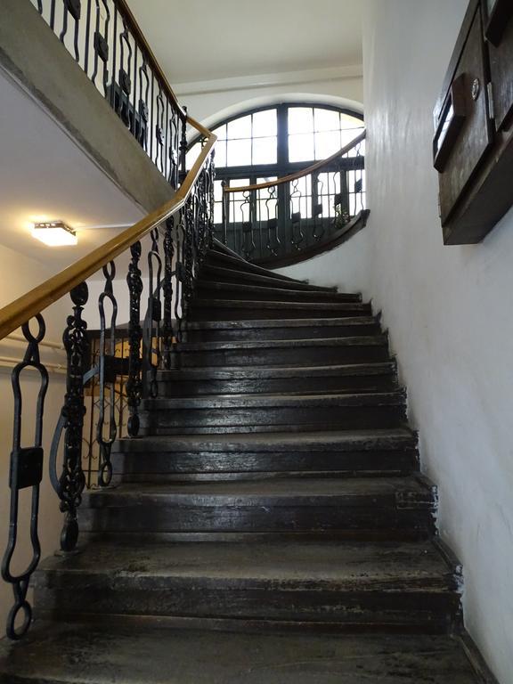 Ovaros Apartman 维斯普雷姆 外观 照片